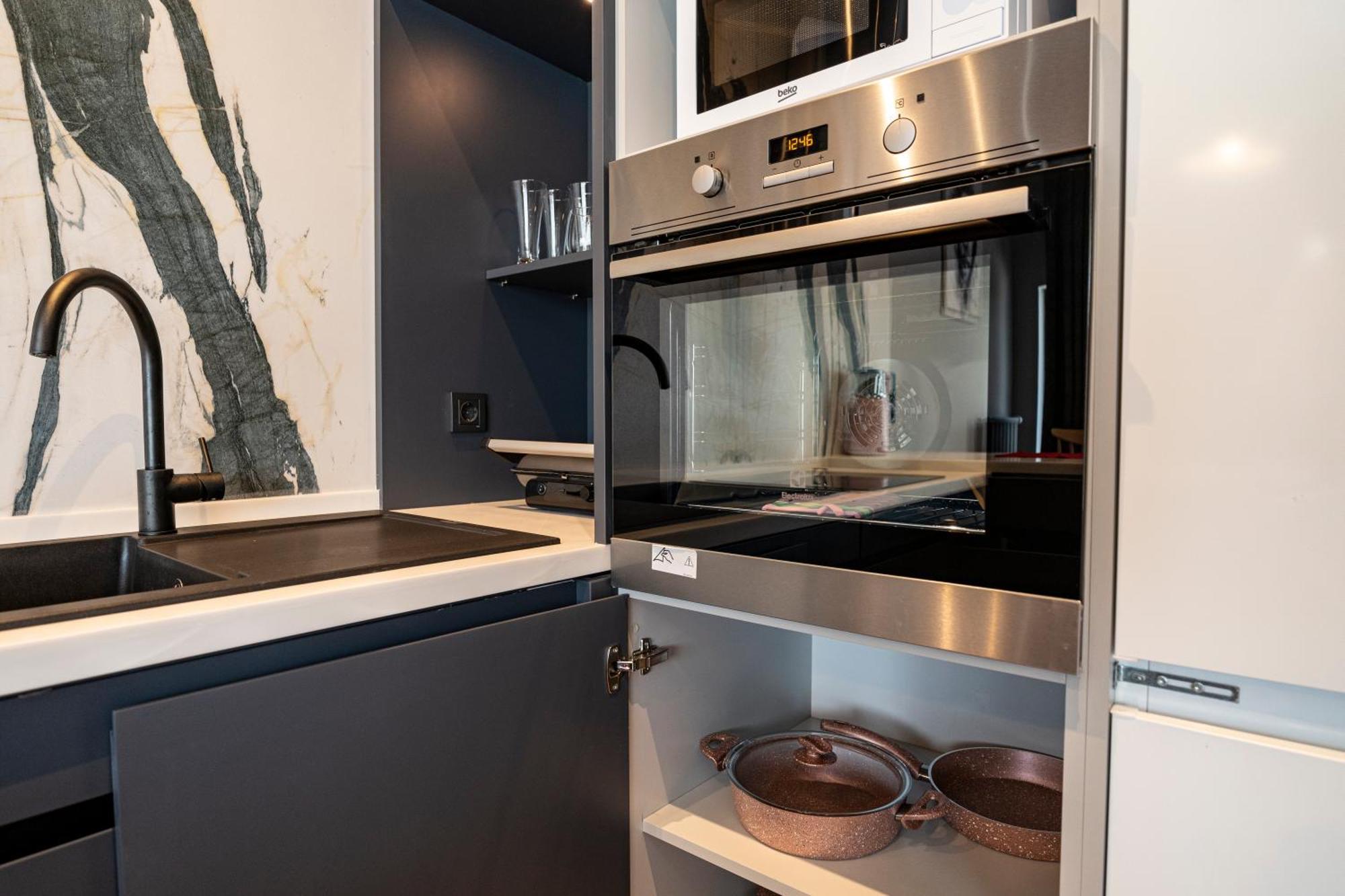 Beyoglu Benesta Residence, 2 Bedroom Duplex No-229 Daire